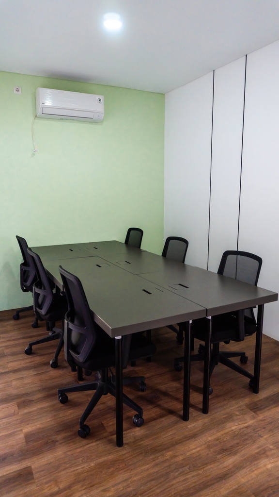 Meeting Room - Point Lab Cipaganti